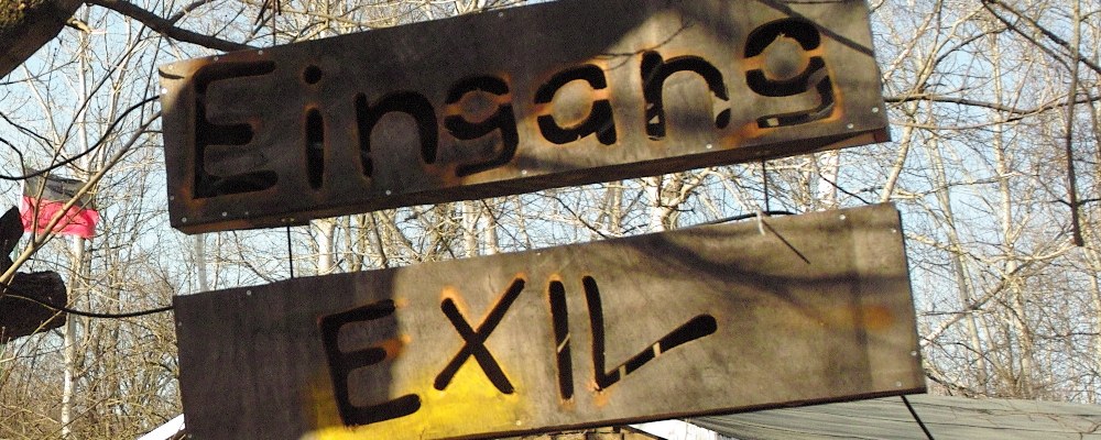 Eingang zum EXIL